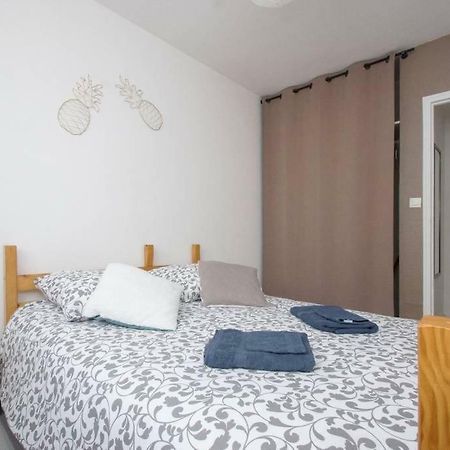 Appartement 2 Chambres - Parking privé Rennes Esterno foto