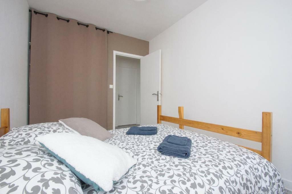 Appartement 2 Chambres - Parking privé Rennes Esterno foto